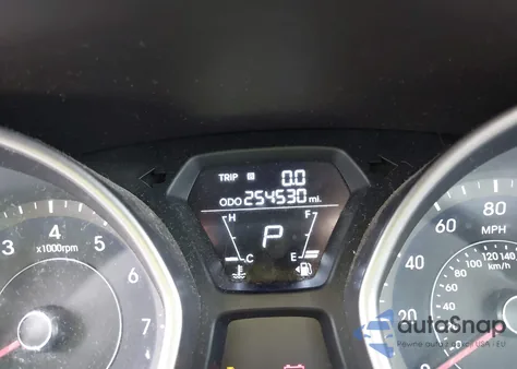 2013 Hyundai Elantra Limited from USA, damaged, VIN 5NPDH4AE1DH172526